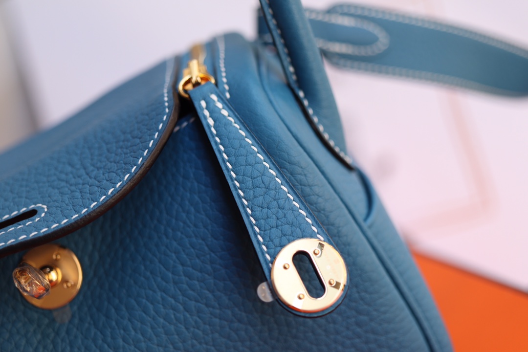 에르메스 미니 린디백19 블루드플루스 금장 끌레망스 가죽